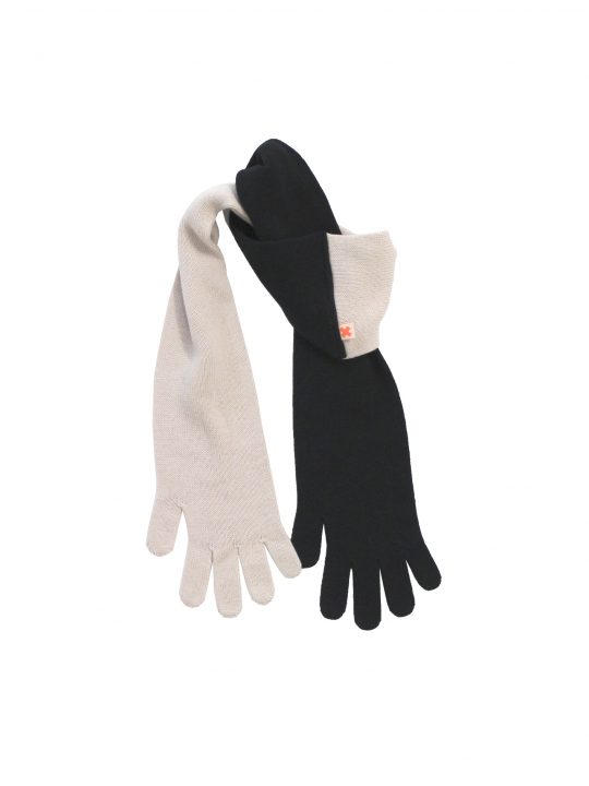 HUG SCARF KNIT
