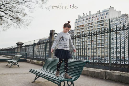 PARIS SWEATSHIRT