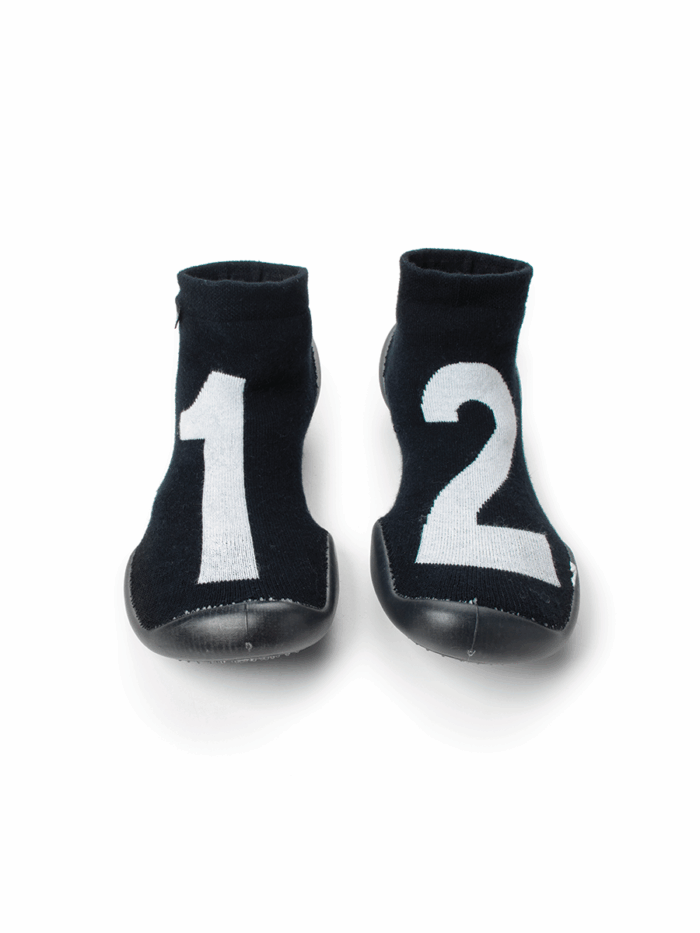 NUMBER SLIPPERS BLACK - Image 1