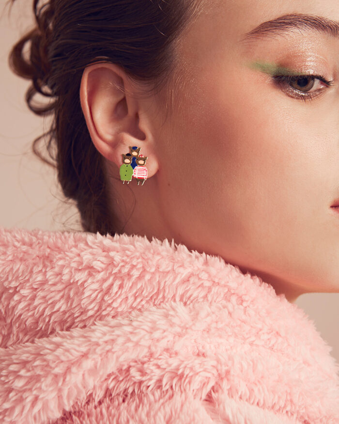 THE THREE LITTLE PIGS AND THE BIG BAD WOLF EARRINGS - Image 1