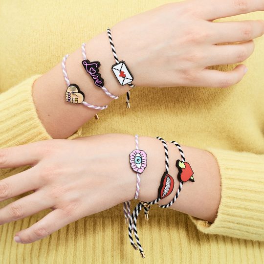 LIGHTNING BOLT LACE BRACELET