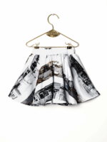 GIRL SKIRT CARLA ON THE ROAD