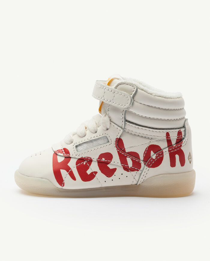 REEBOK CLASSIC x THE ANIMALS OBSERVATORY FREESTYLE HI RED BABY - Image 2