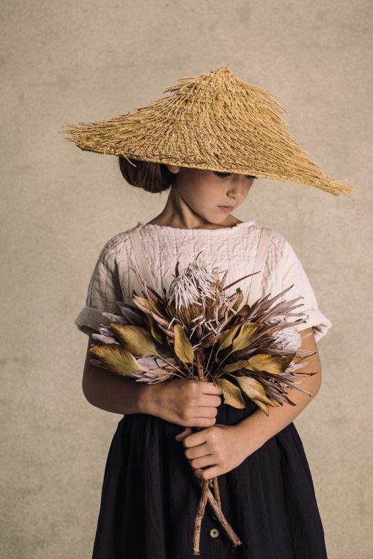 MENKA CROP TOP CHALK