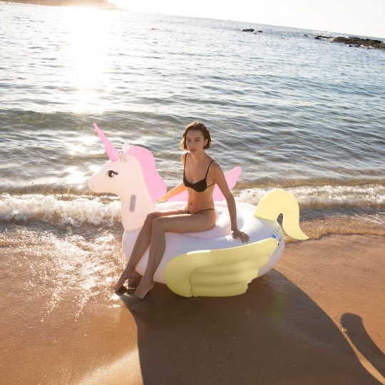 LUXE RIDE-ON FLOAT UNICORN PASTEL