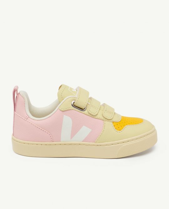 SOFT PINK VEJA SNEAKERS